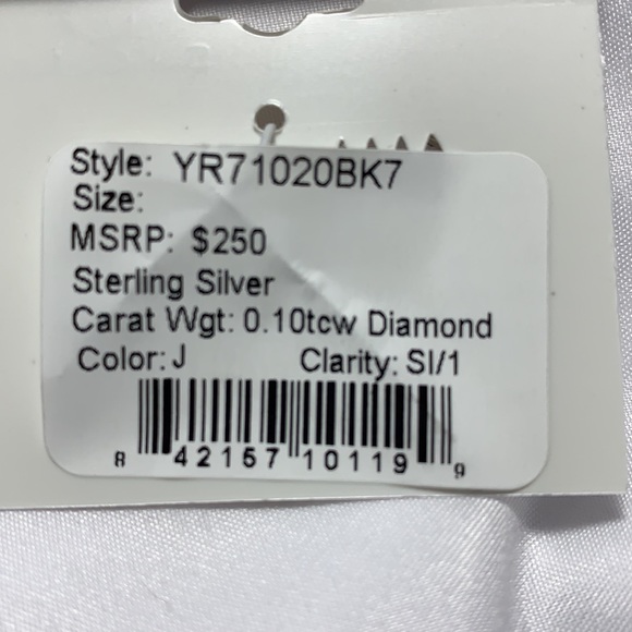 NWT Savvy Cie Black Diamond Cross Ring Size 7 - Picture 4 of 5